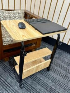 ADJUSTABLE DOUBLE LAYER READING TABLE
